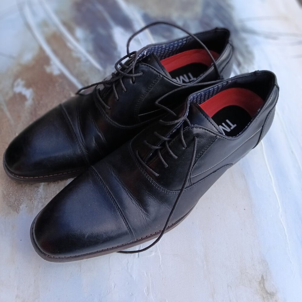 Men's dress shoe, by TMG